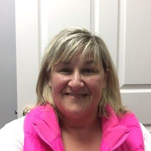 Meet your Posher, Hallie